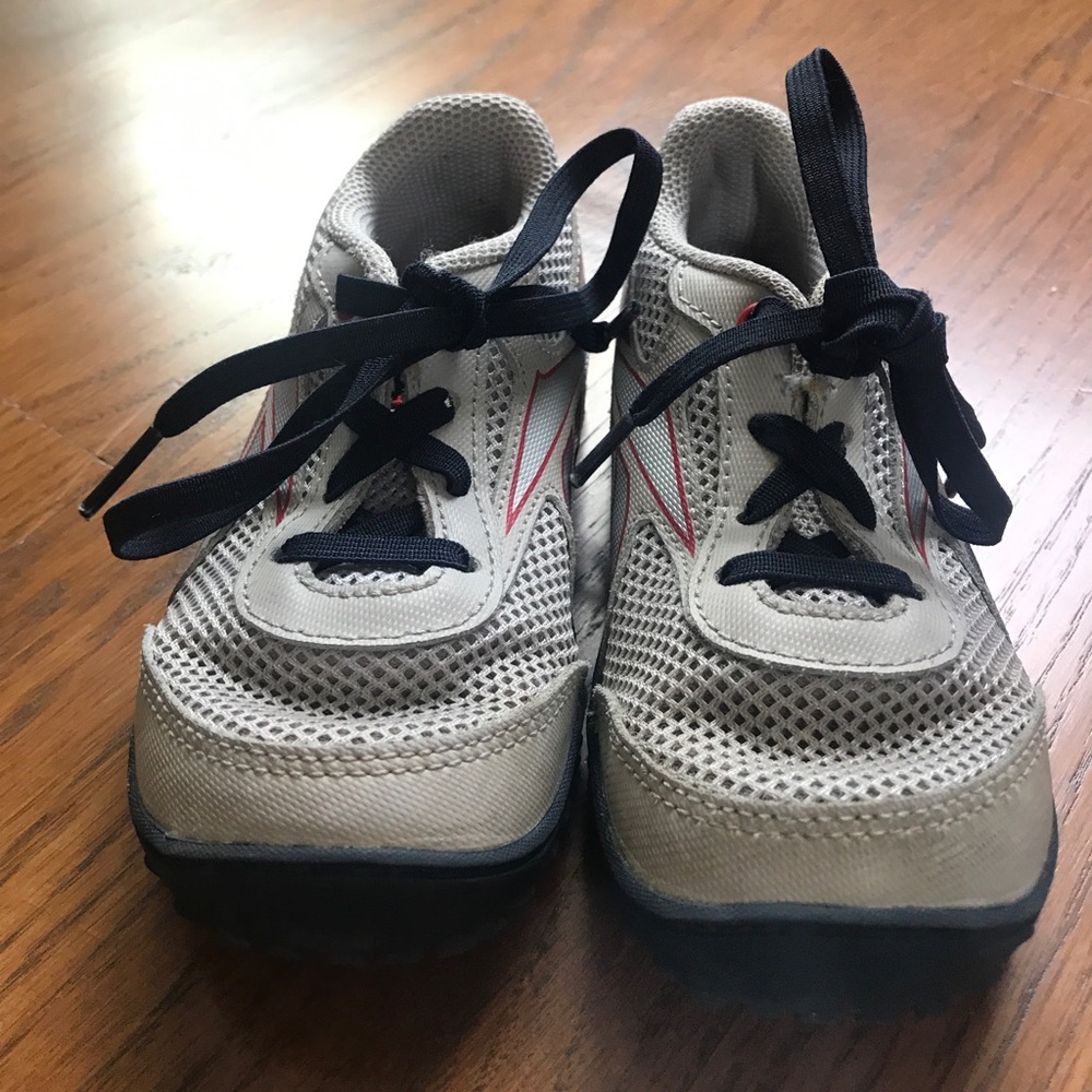 Reebok little kids shoes size 9